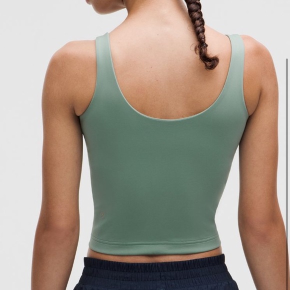 Lululemon Tank Size 4 - Picture 3 of 7